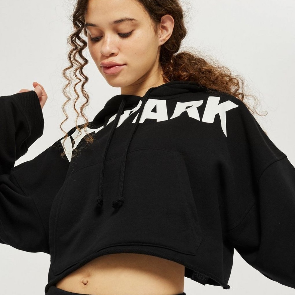✨SOLD✨ Cropped Logo Hoodie by Ivy Park - Picture 1 of 2